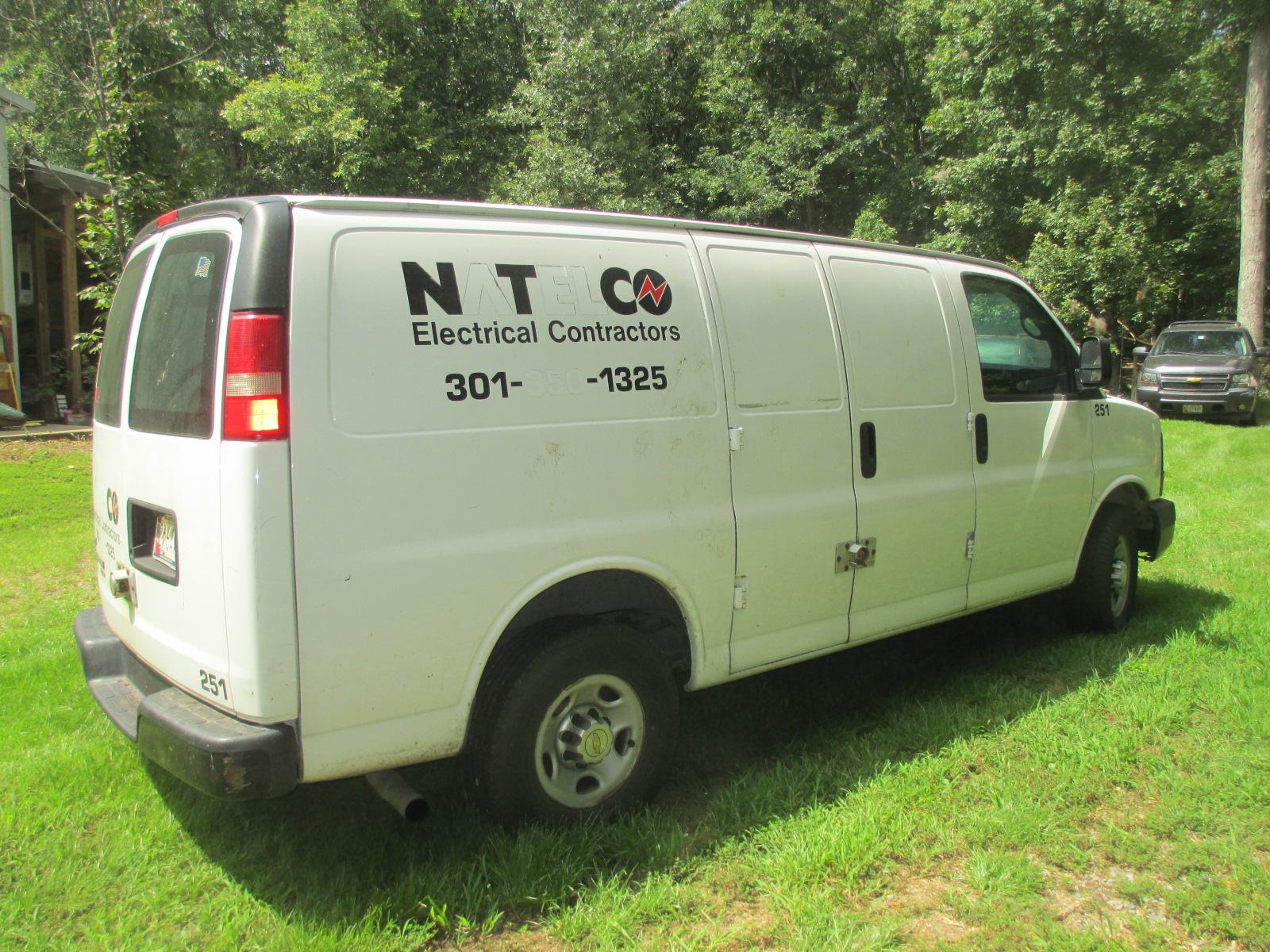 2011 CHEVROLET CARGO EXPRESS VAN-10000 LB GVW