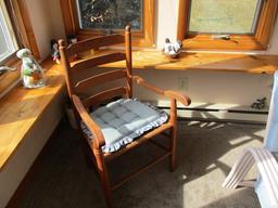 ANTIQUE DROP LEAF TABLE OAK