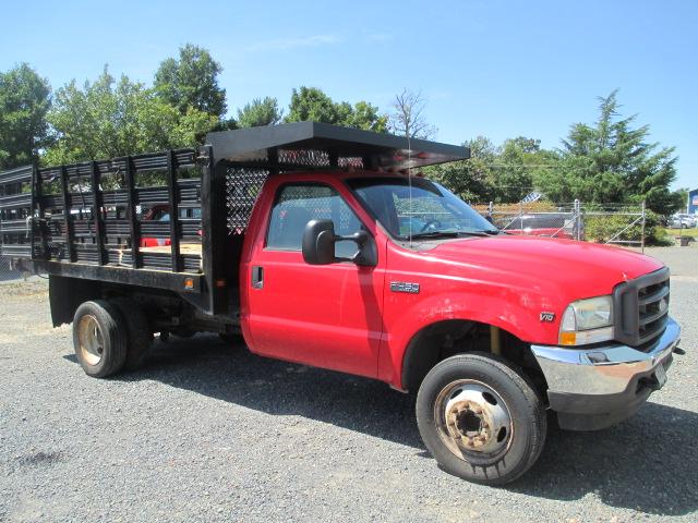 2004 FORD TRUCK- GAS  F-450  12 FT. STAKEBODY ELECTRIC HOIST  DUMP 2 WD-ONE OWNER