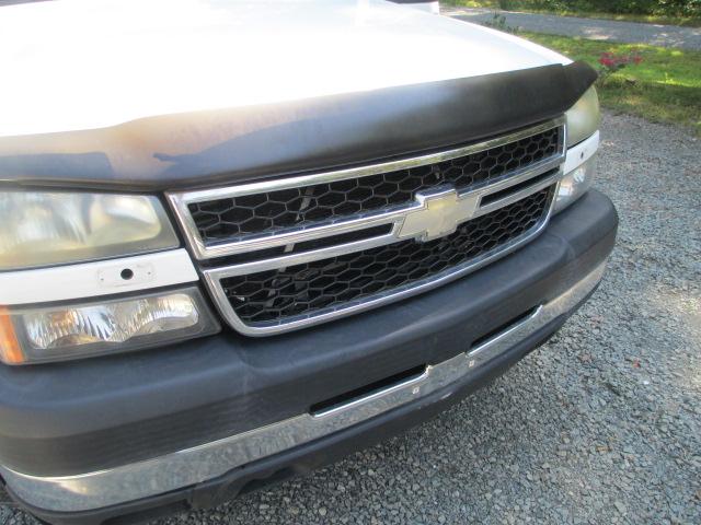 2006 CHEVROLET 3500 DIESEL 4 WD  SERVICE TRUCK