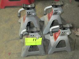 LOT- (4) JACK STANDS