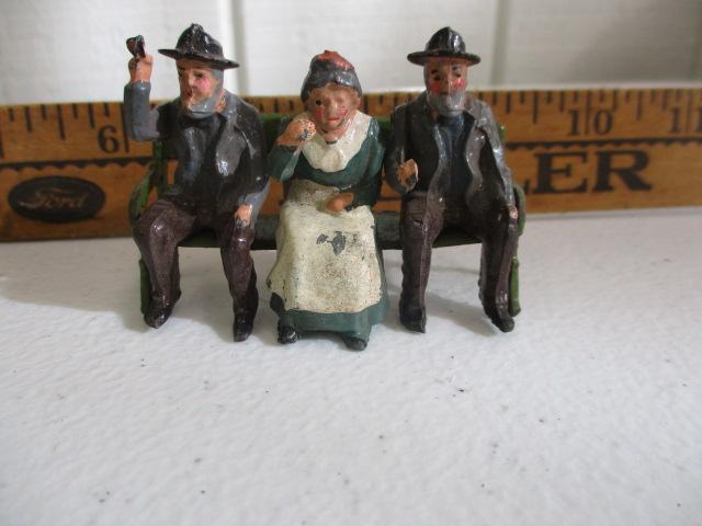 LEAD FIGURINES-BRITAINS LTD 1920-30'S