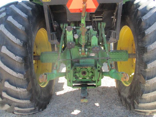 1069 4055 JOHN DEERE '90 C/A QR 2WD 6942HRS 520/85R38'S S/N:RW4055H003574