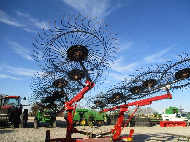 1193 H & S 12 WHEEL HAY RAKE S/N:516866