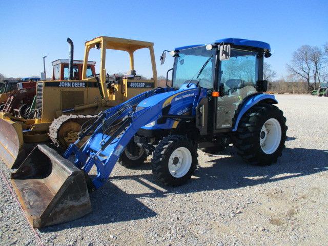 1337 3045 BOOMER NEW HOLLAND C/A MFD HST W/260TL NEW HOLLAND LOADER 903 HOURS S/N:Z9DB11599