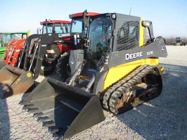 1349 323E JOHN DEERE SKID STEER C/A 2 SPEED W/13'' TRACKS 2146HRS S/N:1T0323EKEFJ277178