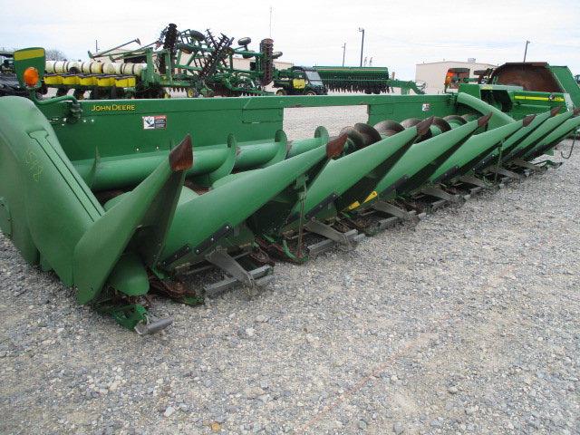 1548 608C JOHN DEERE 8 ROW CORNHEAD S/N:H0608CX731017