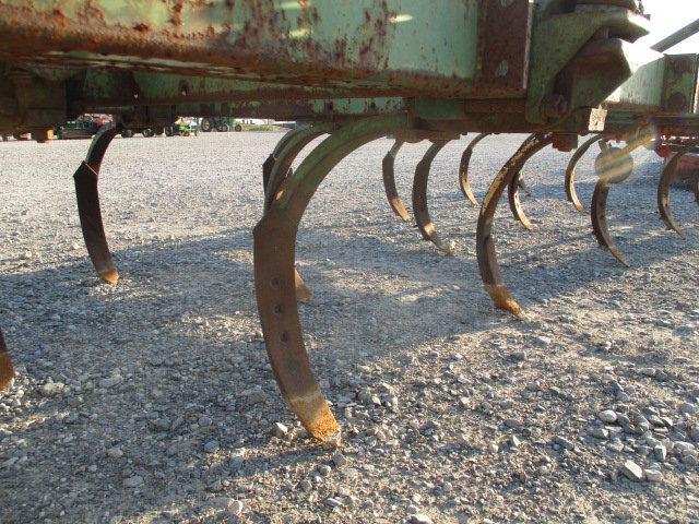 1554 3PT JOHN DEERE CHISEL PLOW