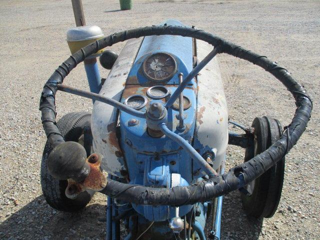 1627 861 FORD OPEN TRACTOR S/N:312259