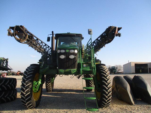 1636 4830 JOHN DEERE '10 SPRAYER C/A W/FENDERS 600/65R38 2637HRS S/N:1N048360XVA0013270