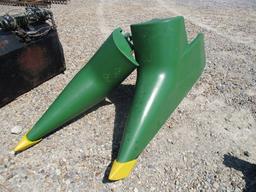 8524 JOHN DEERE GRAIN HEAD SNOUTS