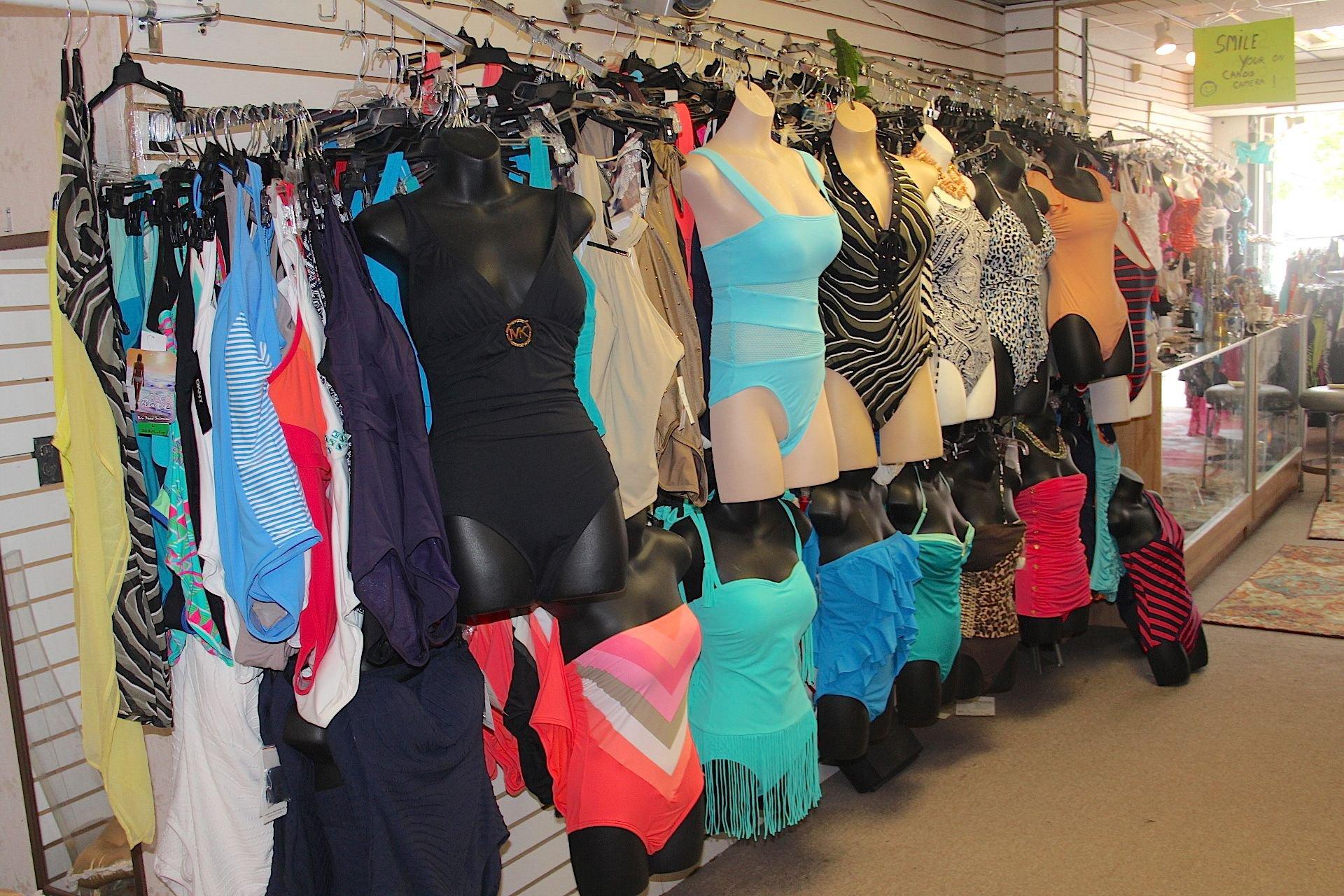 BULK  SALE  OF  NAME  BRAND  BATHING  SUITS