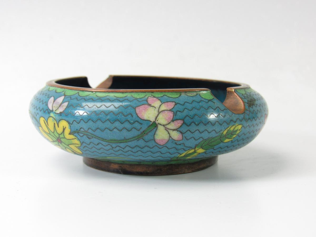 Vintage Chines Cloisonne Enameled Copper  Ashtray