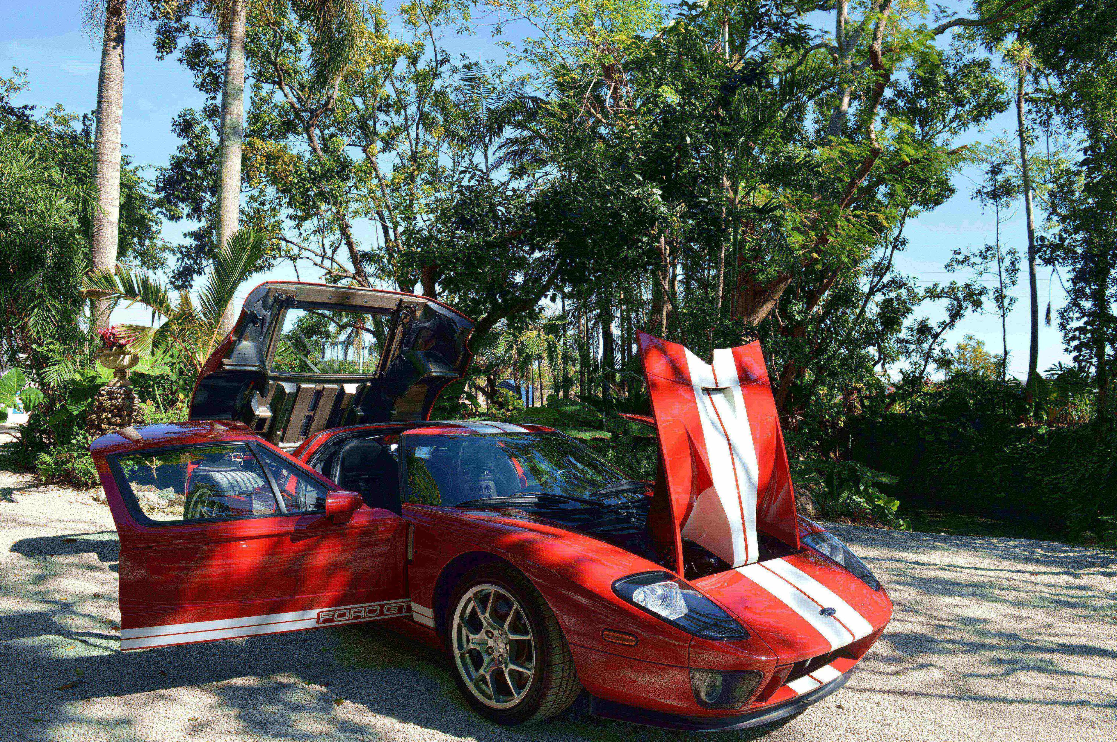 2006 FORD GT