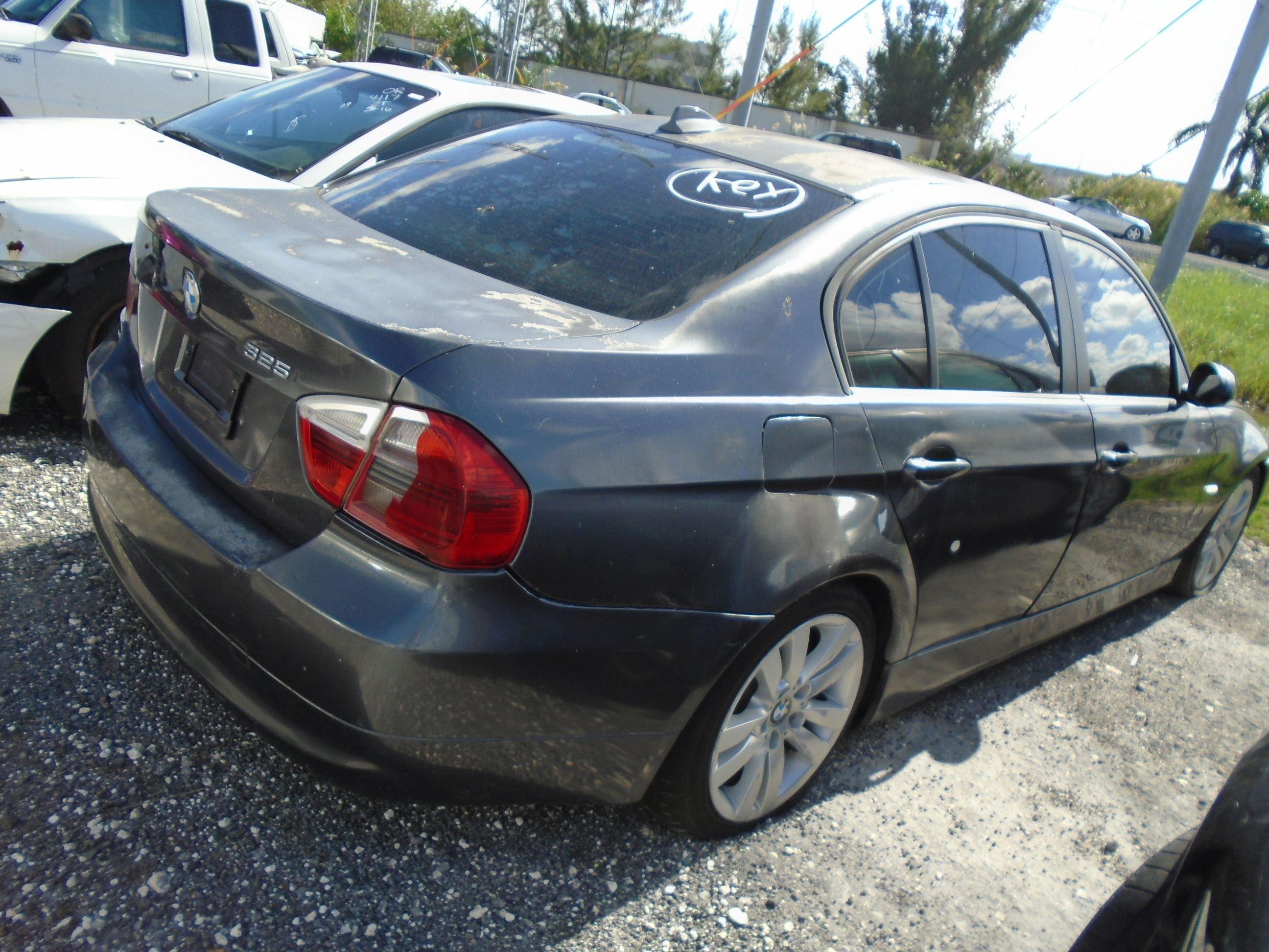 2006 BMW 325i