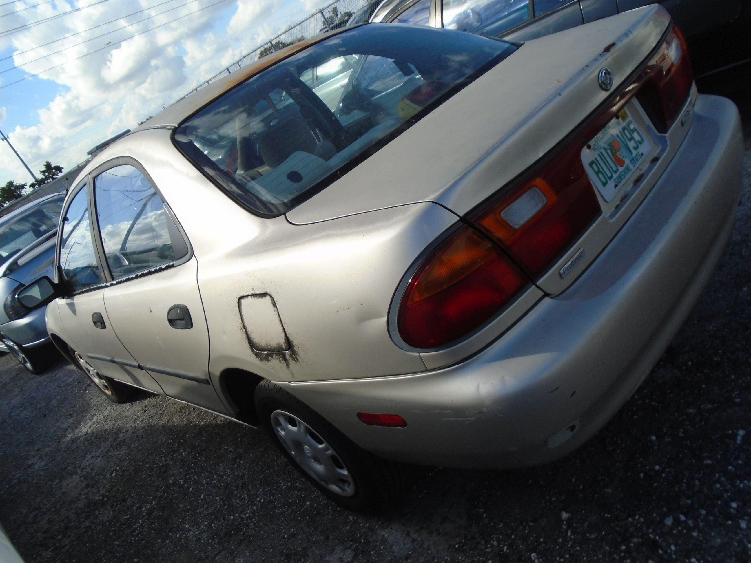 95 Mazda protege