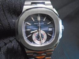 Mens Watch, Patek Philippe Geneve, Nautilus, stainless steel.