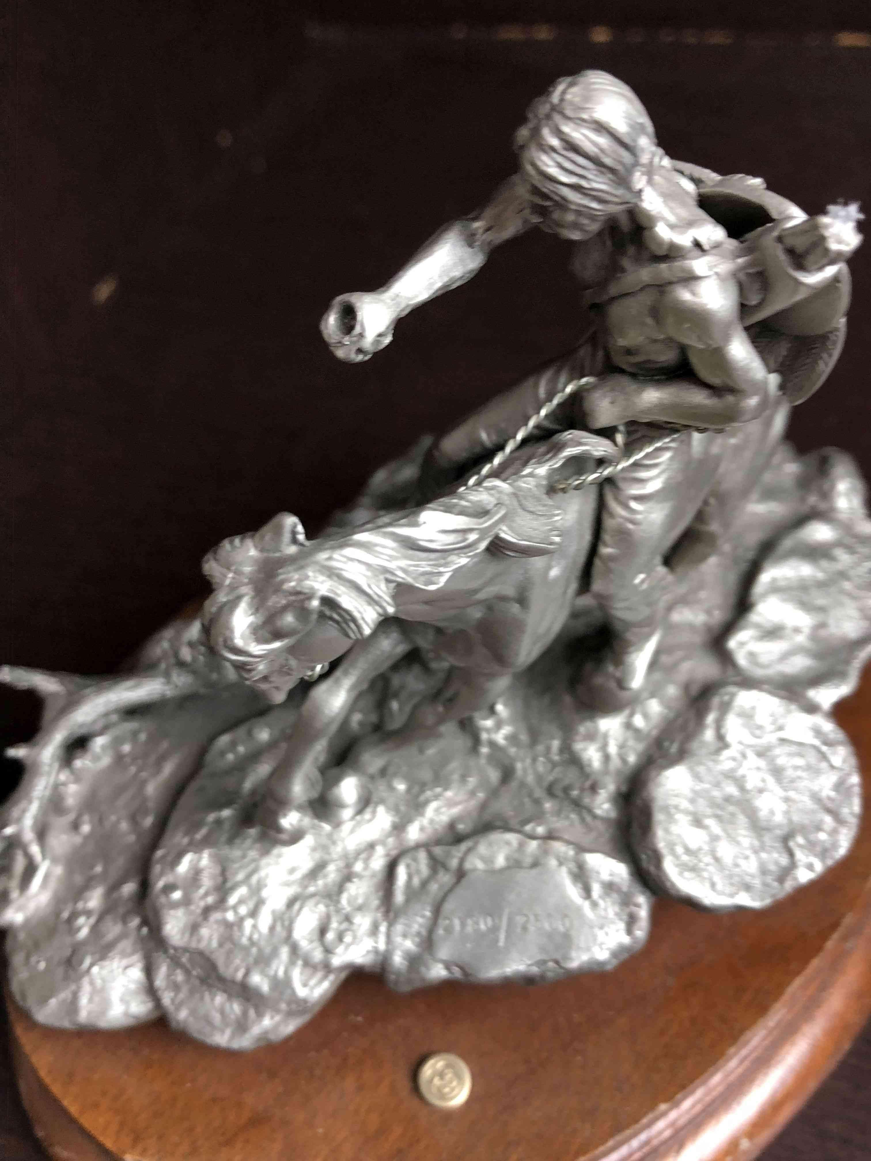 Pewter, great collectable sculpture 'ENEMY TRACKS' Indian riding the Horse, signed and numbered coll