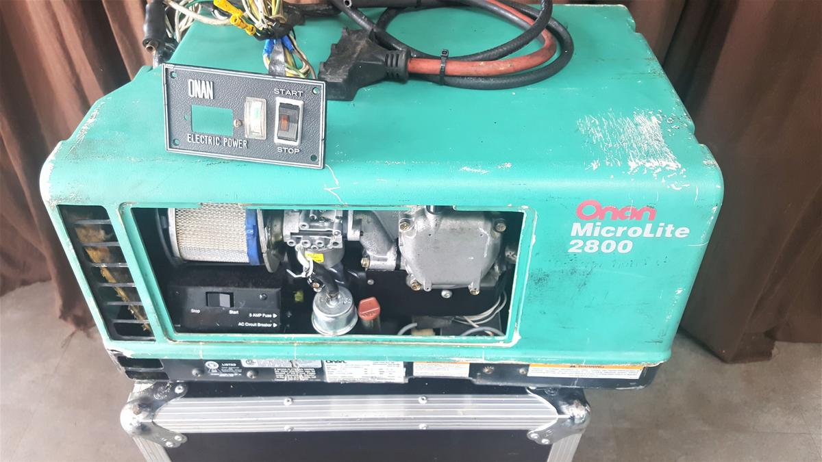 ONAN Generator 2.8 Microlite RV Motorhome Generator 2800 Watt RV Trailer Hours 246
