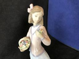 Lladro Figurine