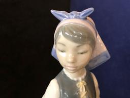 Lladro Figurine