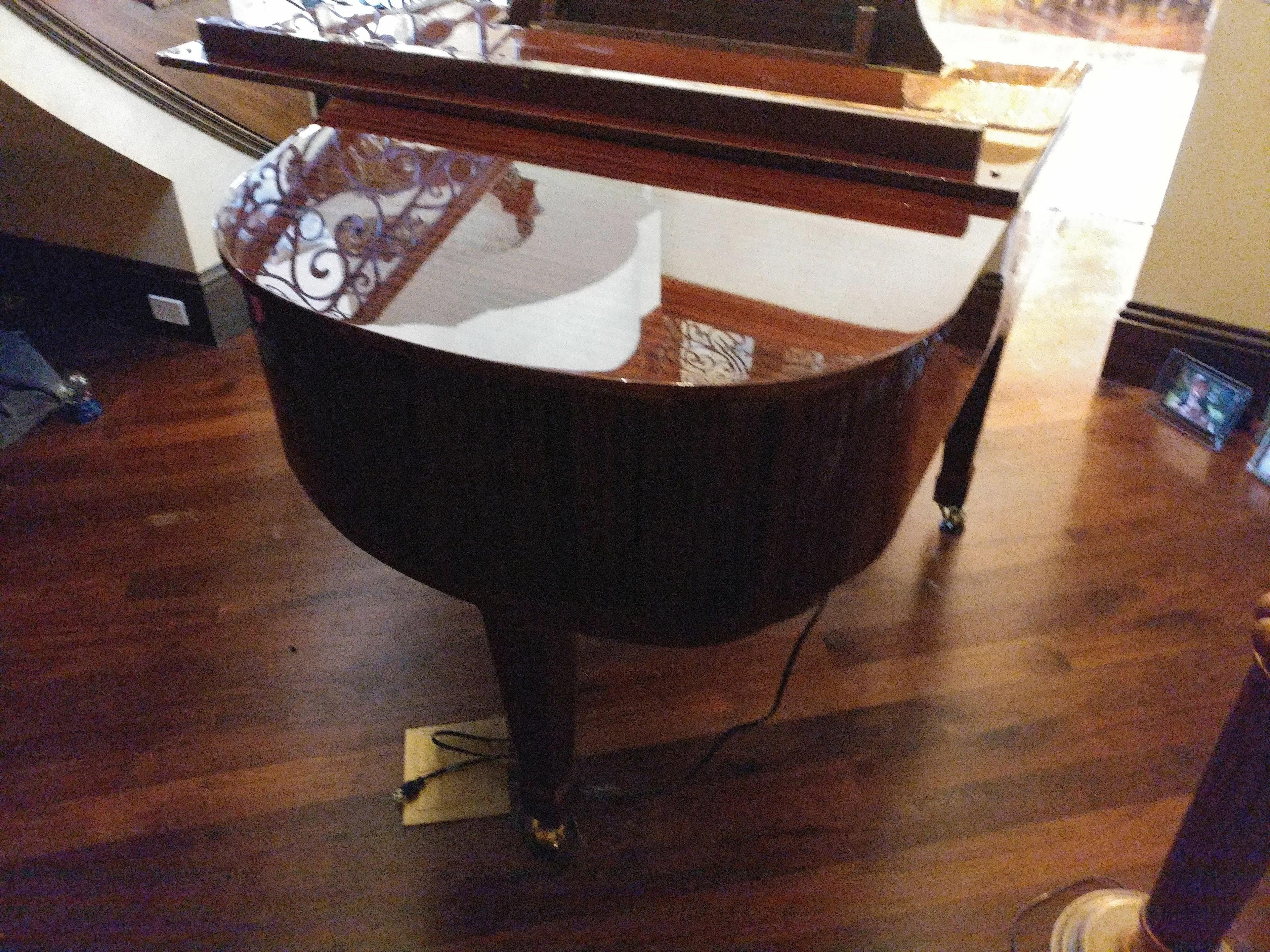 Grand Piano