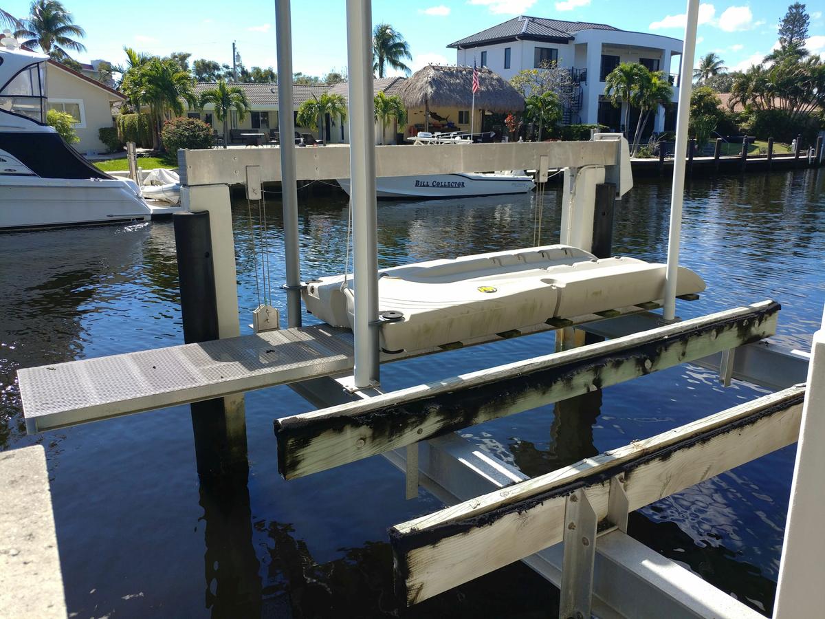 Boat Lift