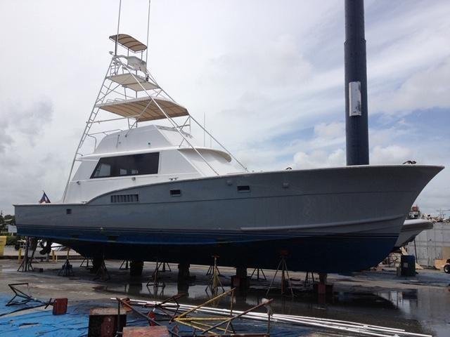 Hatteras Convertible Fishing Boat Completly Redone in 2015