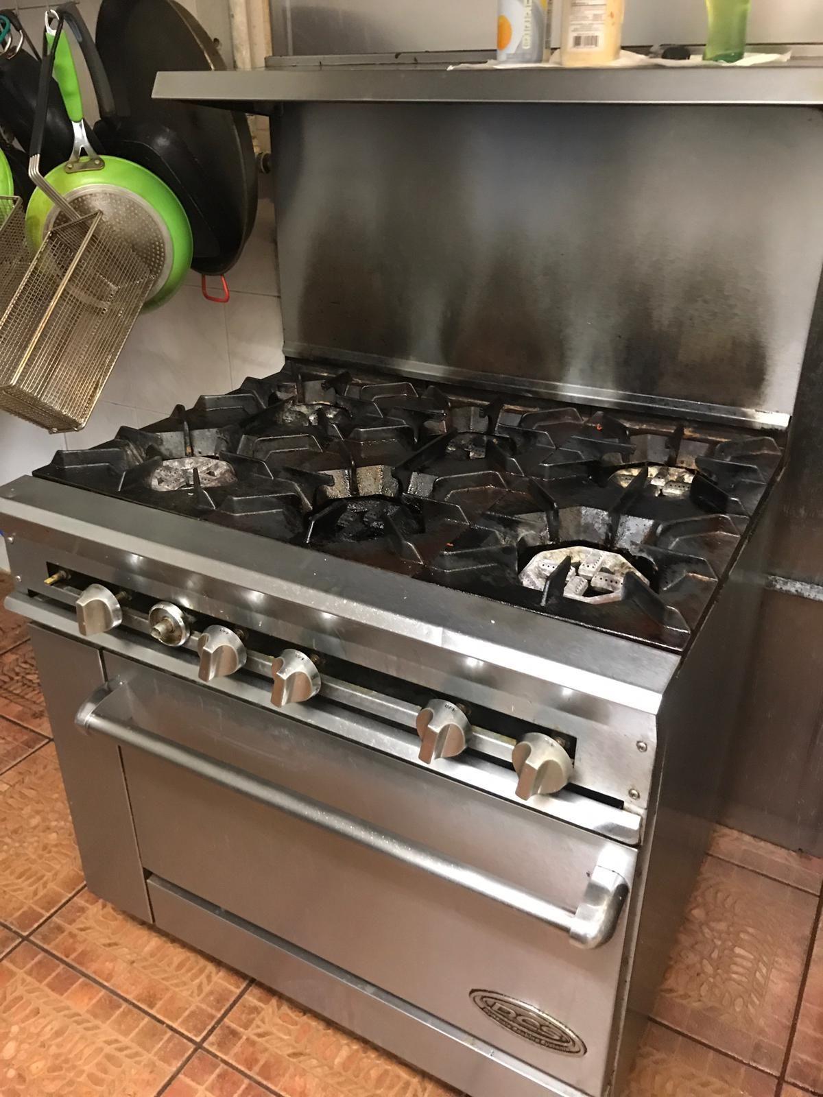 DCS 6 Gas Burner stove with oven