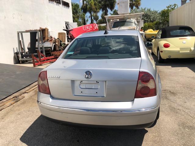 2005 Volkswagen Passat GLS