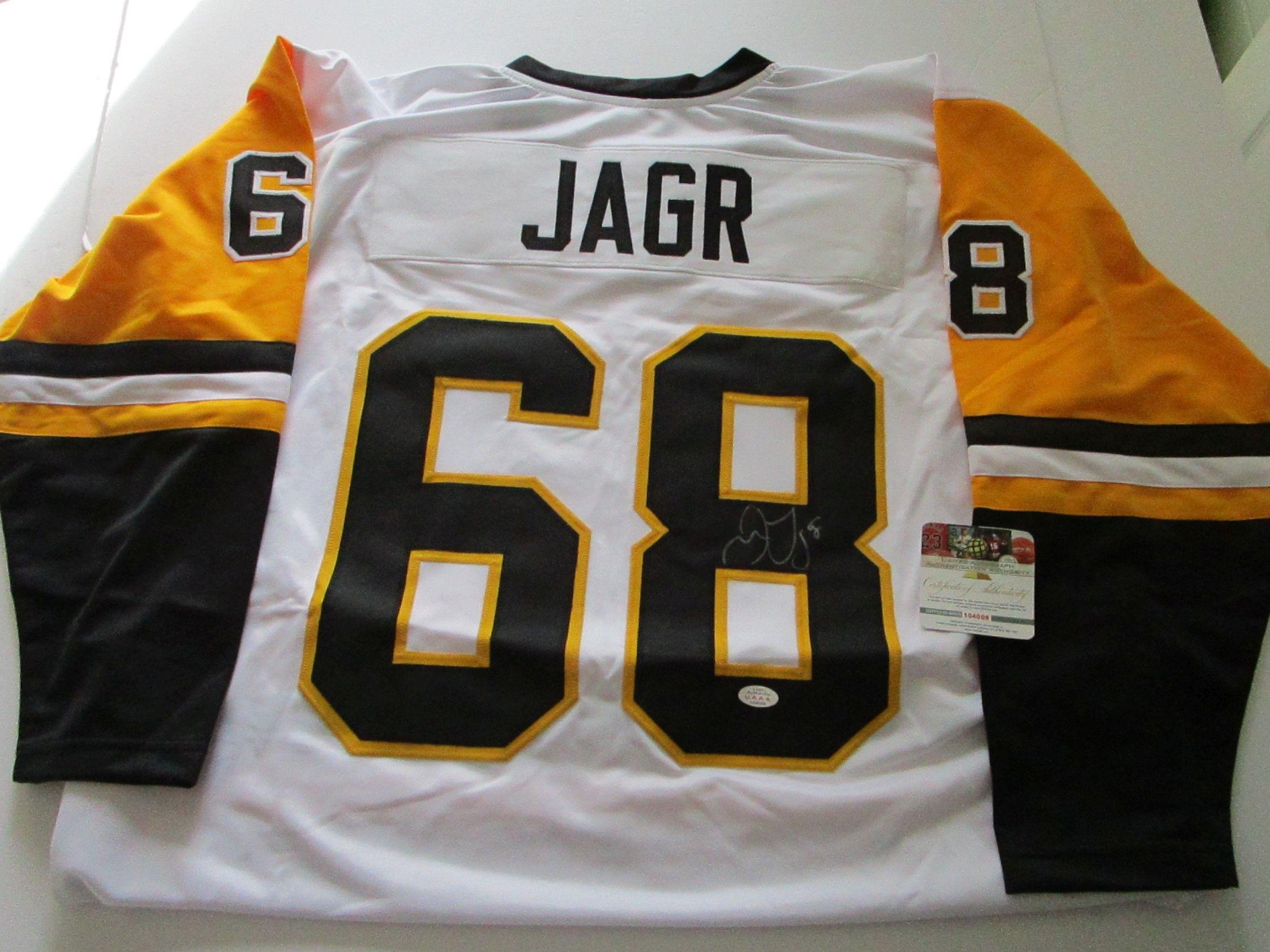 Jaromir Jagr, Pittsburgh Penguins, Art Ross Trophy Winner, Autographed Jersey w COA