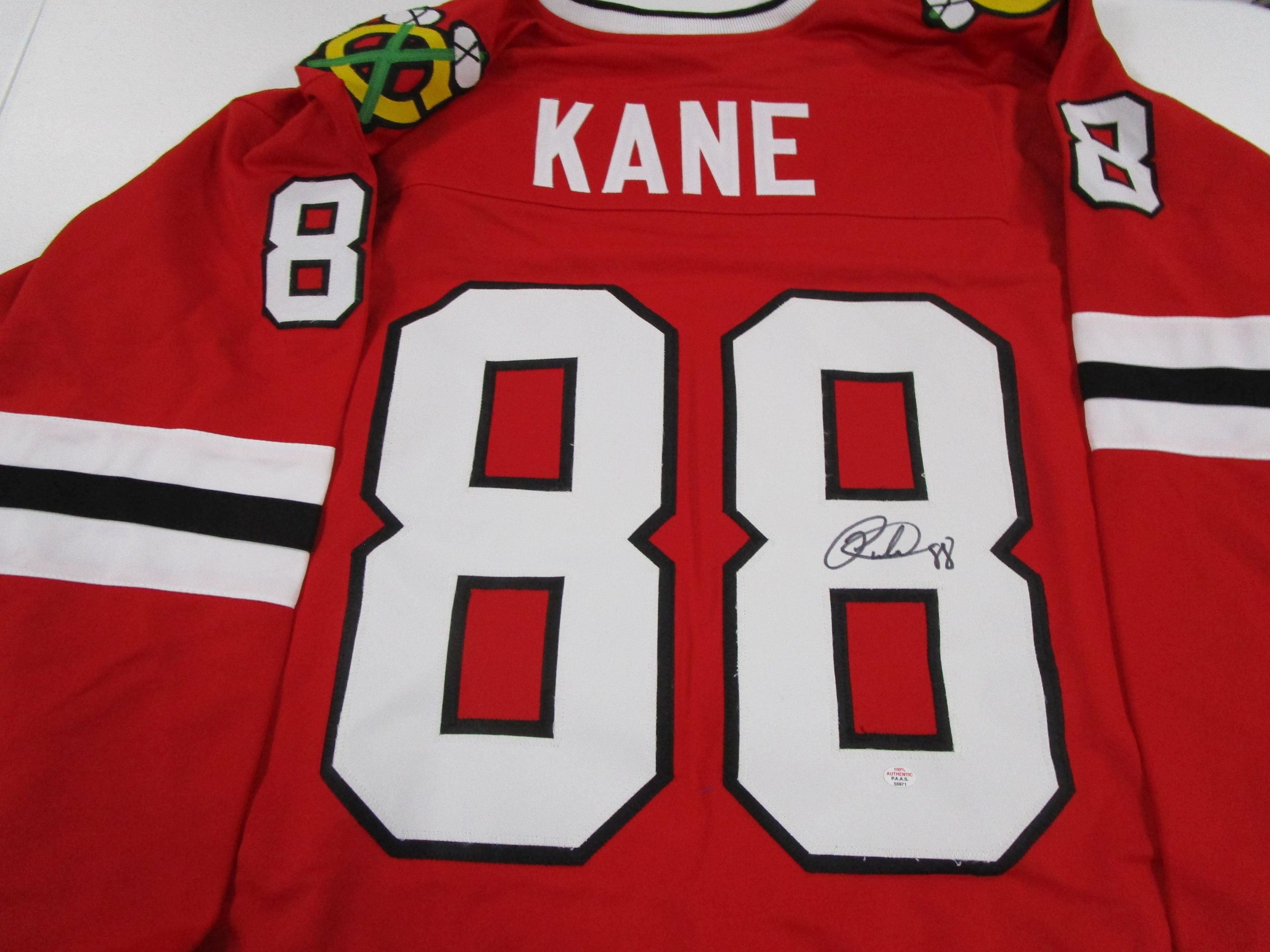 Patrick Kane of the Chicago Blackhawks signed autographed hockey jersey PAAS COA 971
