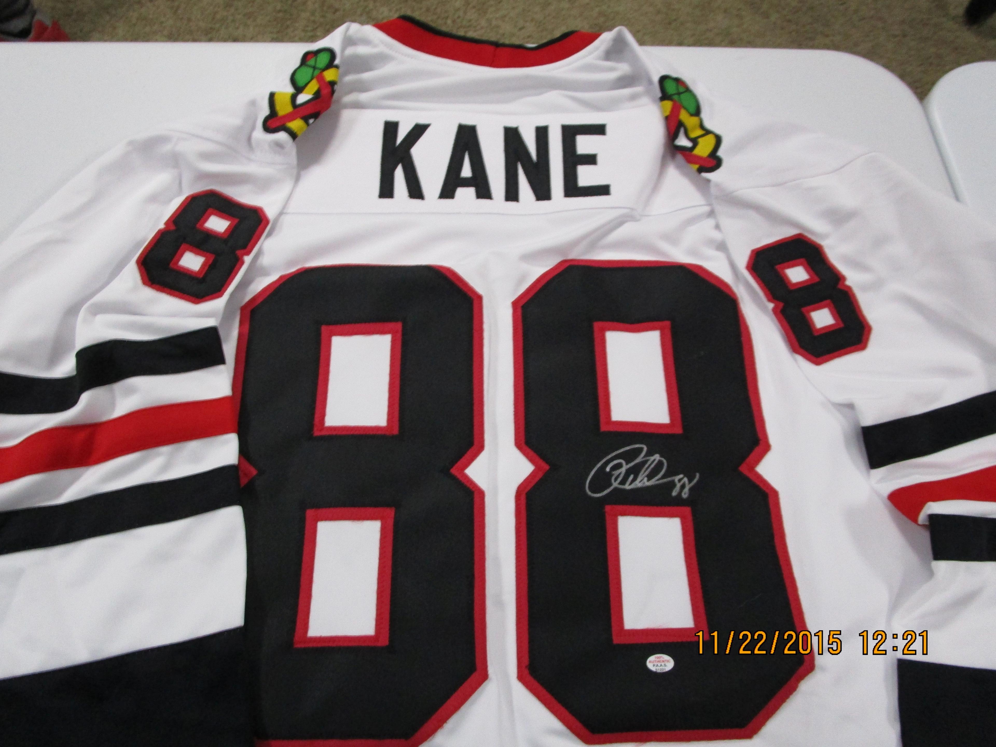 Patrick Kane of the Chicago Blackhawks signed autographed hockey jersey PAAS COA 221