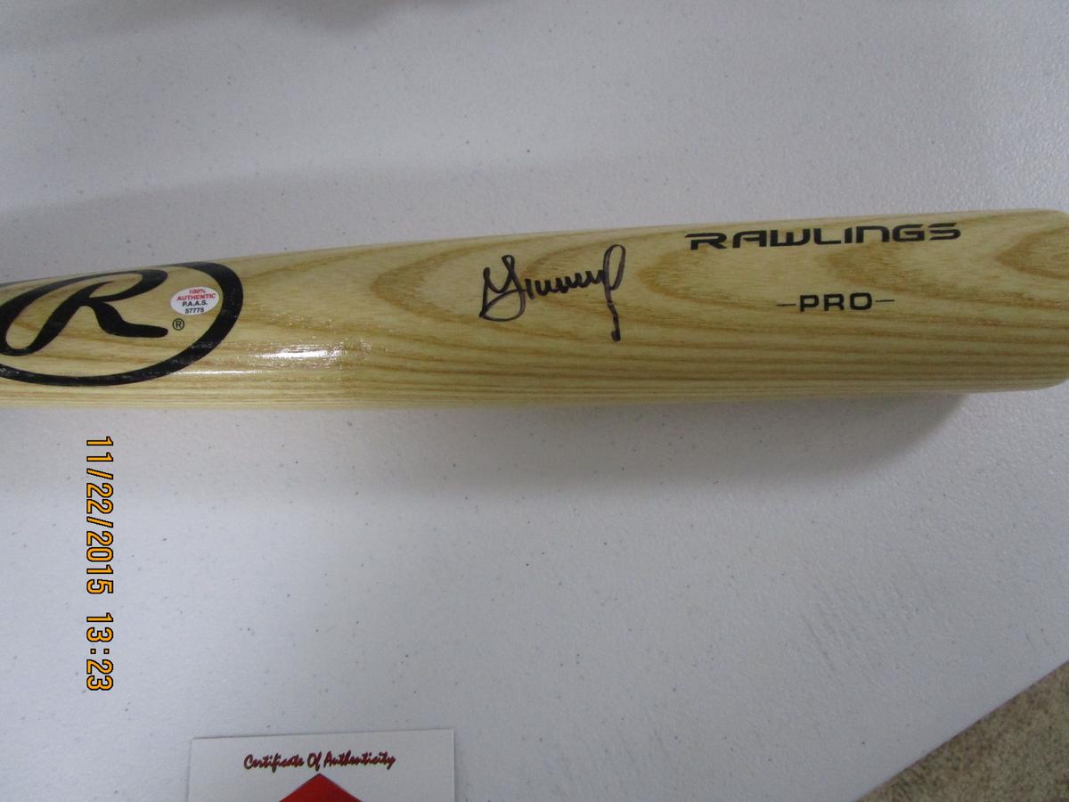 Jose Altuve of the Houston Astros signed autographed full size baseball bat PAAS COA 775