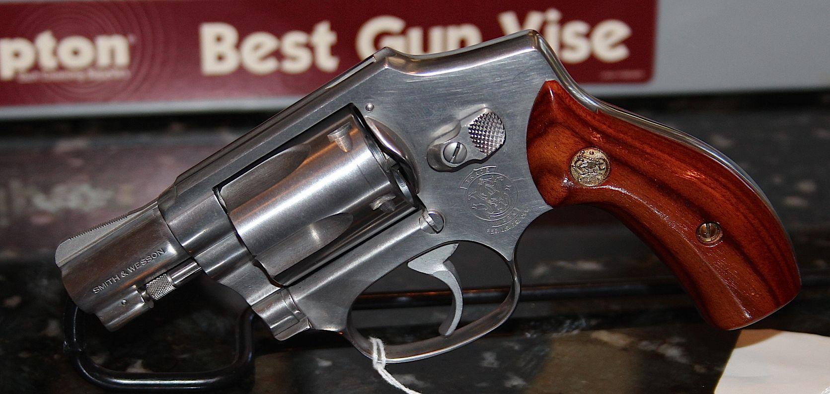 SMITH & WESSON  38 SPECIAL  MODEL 640