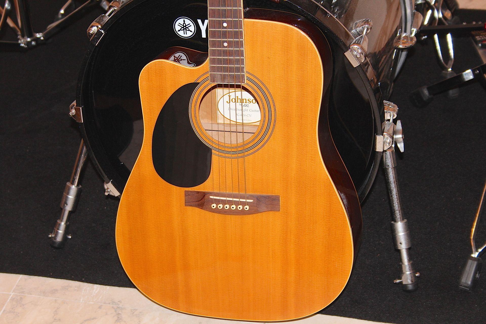 JOHNSON by AXL   DREADNAUGHT  JG-624 CN  (LEFTY)  ACOUSTIC GUITAR