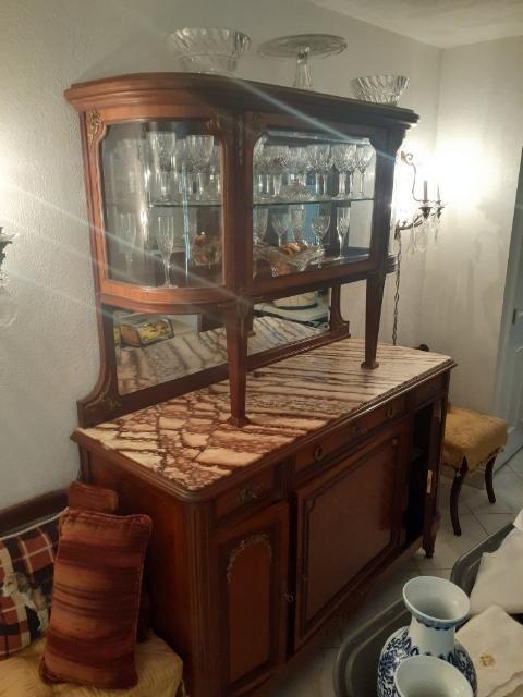 China Cabinet with marble top - Antique - good condition