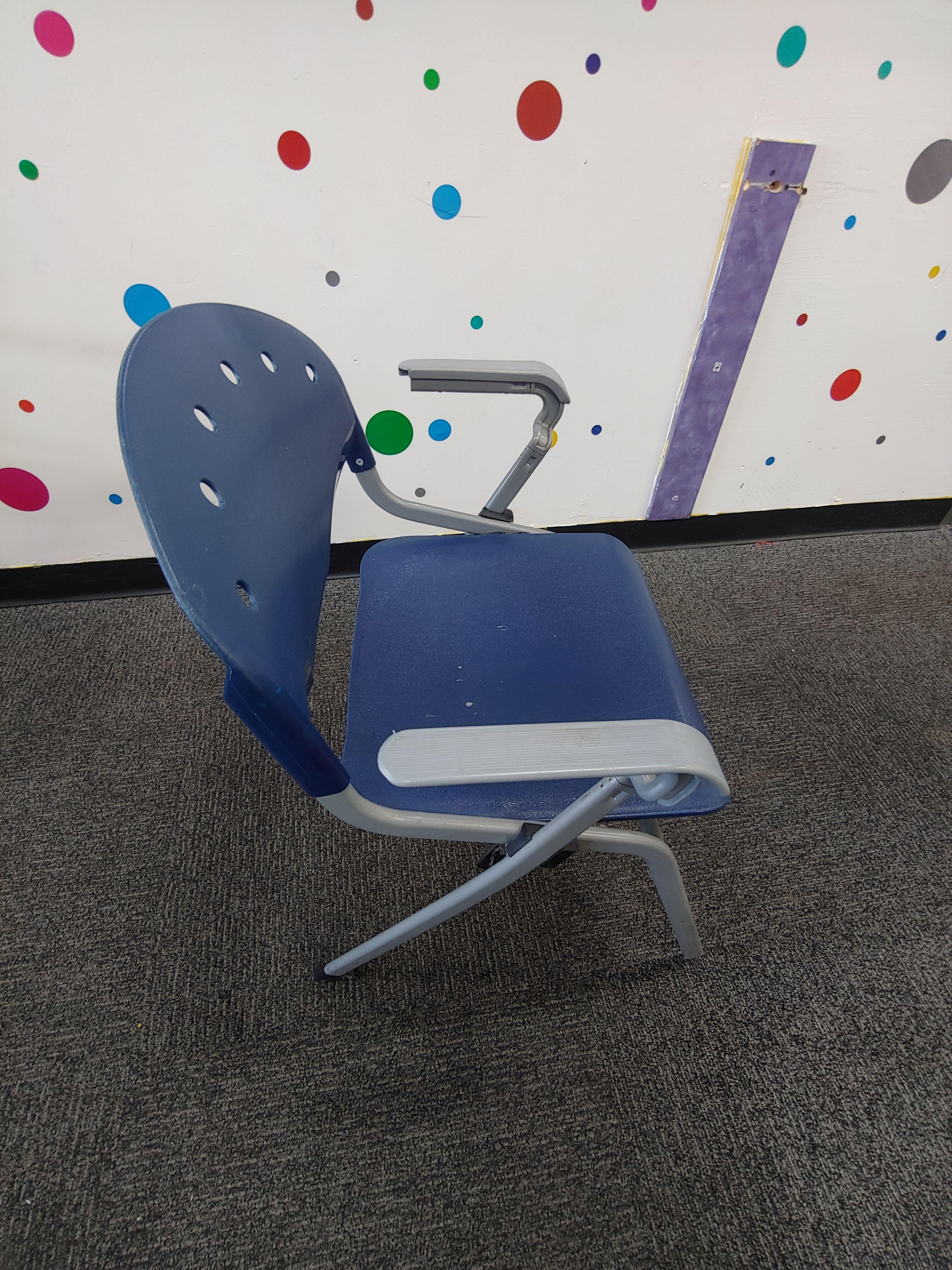 24 blue child safe party room chairs