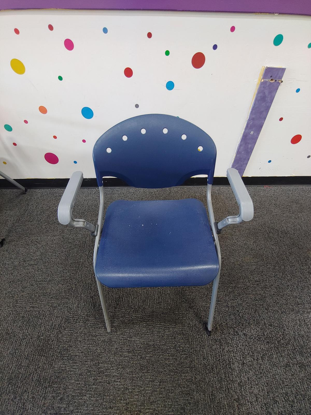 24 blue child safe party room chairs