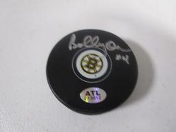 Bobby Orr of the Boston Bruins signed autographed hockey puck ATL COA 812