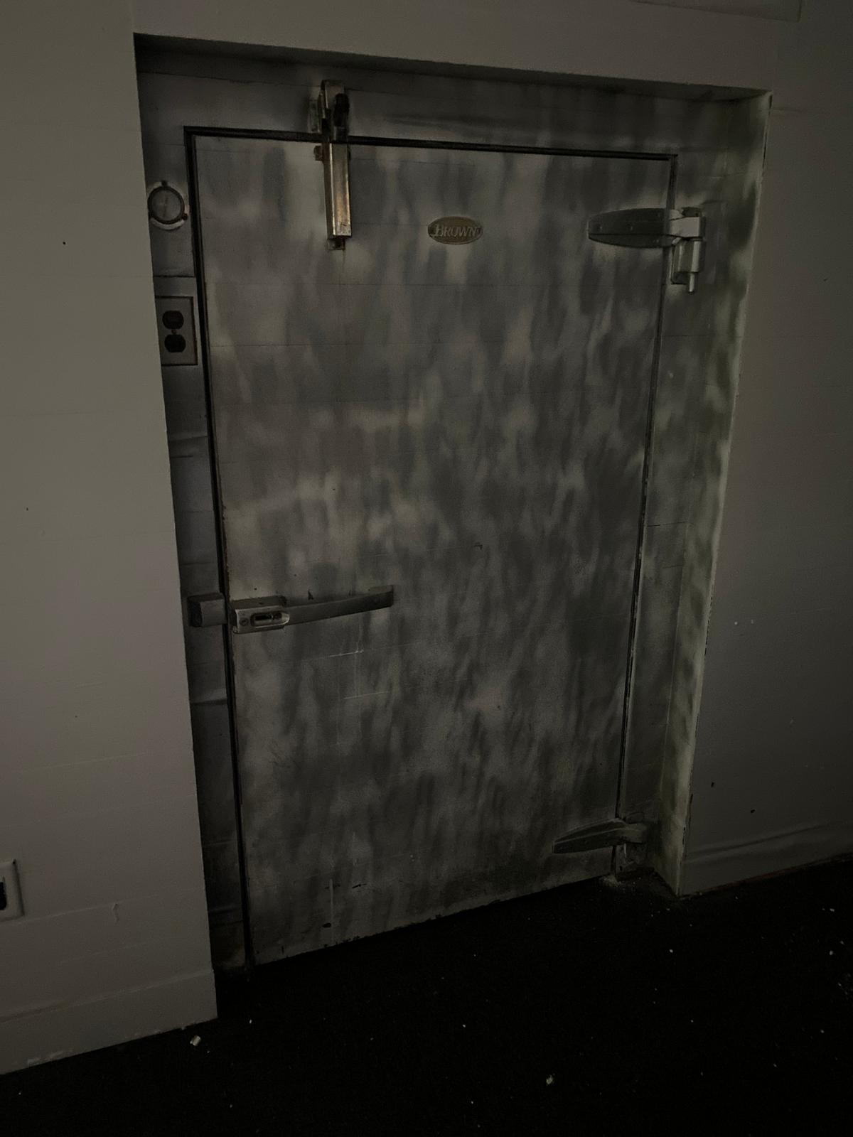 5' x 6' Walk In Cooler