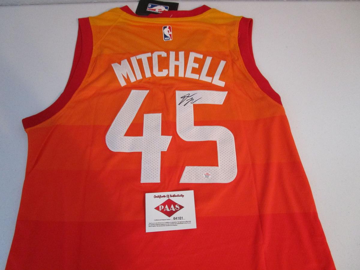 Donovan Mitchell of the Utah Jazz signed autographed basketball jersey PAAS COA 101