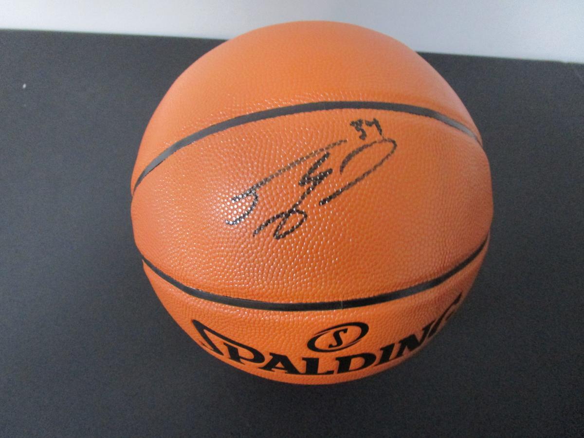 Shaquille O'Neal of the Magic / Lakers signed autographed basketball PAAS COA 605