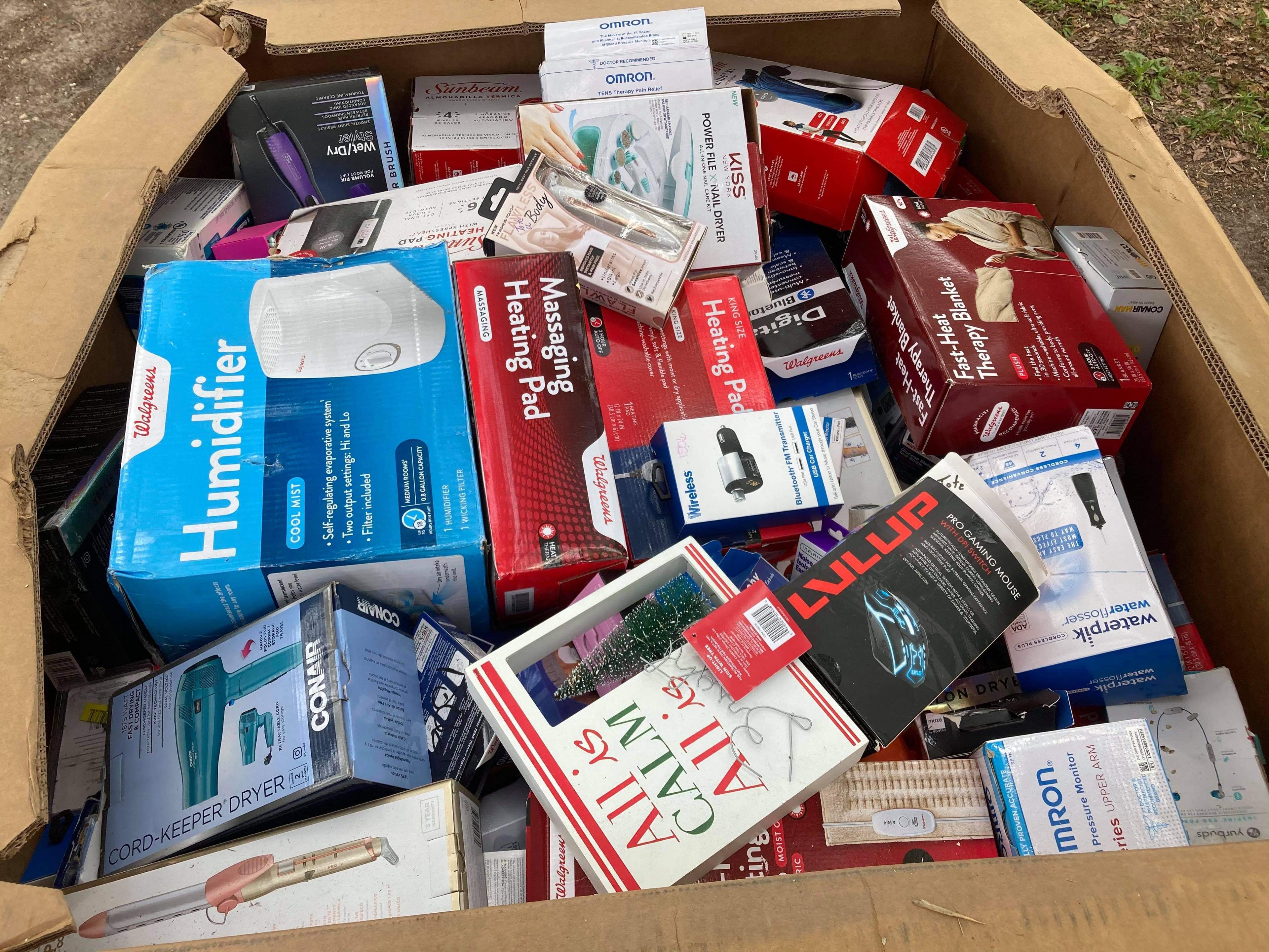 Wholesale Mixed lot of 225-250 quality liquidated products from major drug store chains, big box sto