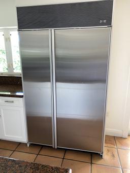 Stainless Steel Finish Sub-Zero model 532 Refrigerator/Freezer