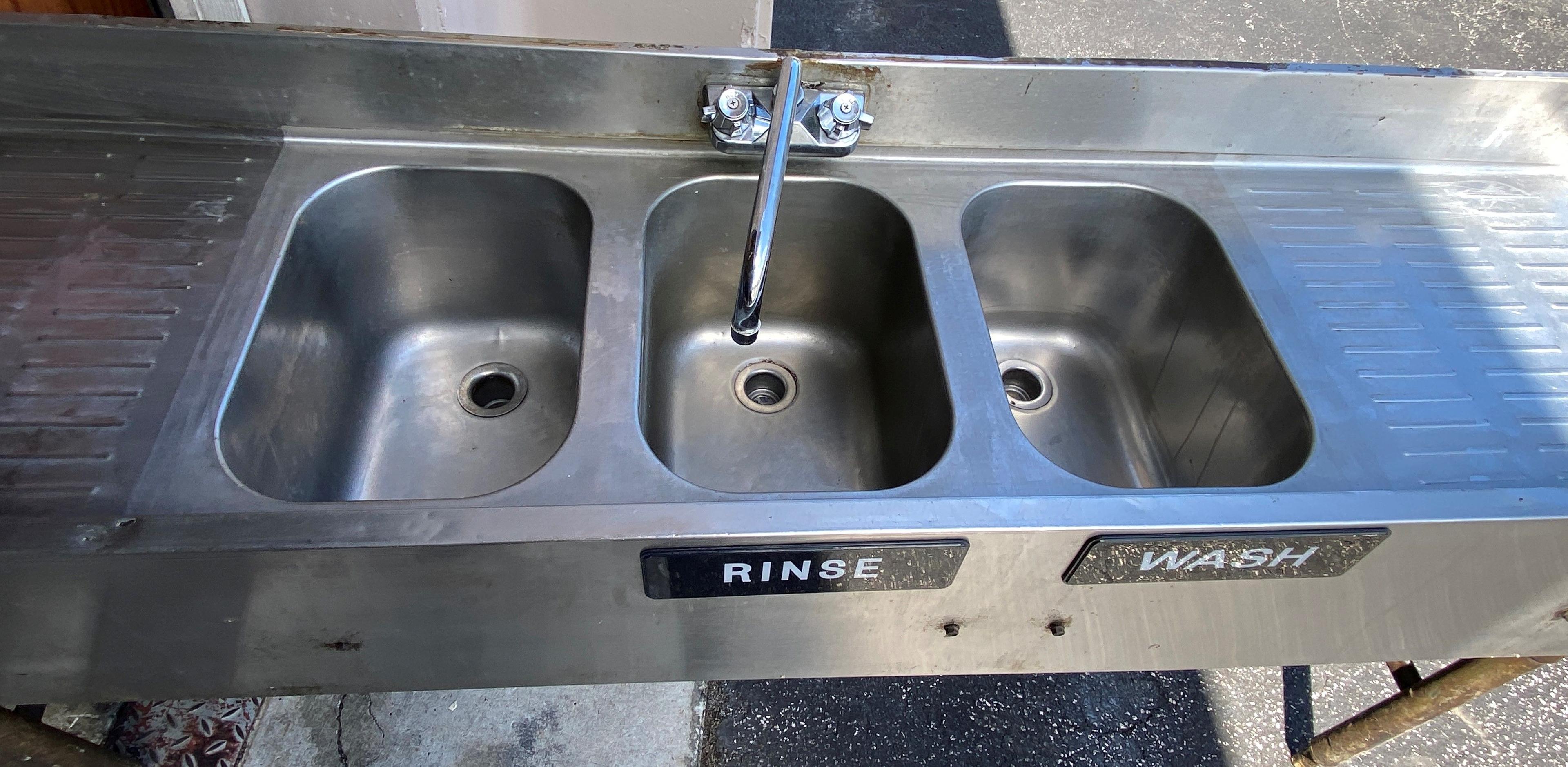 72" Stainless Stell Thre Compartment Bar Sink