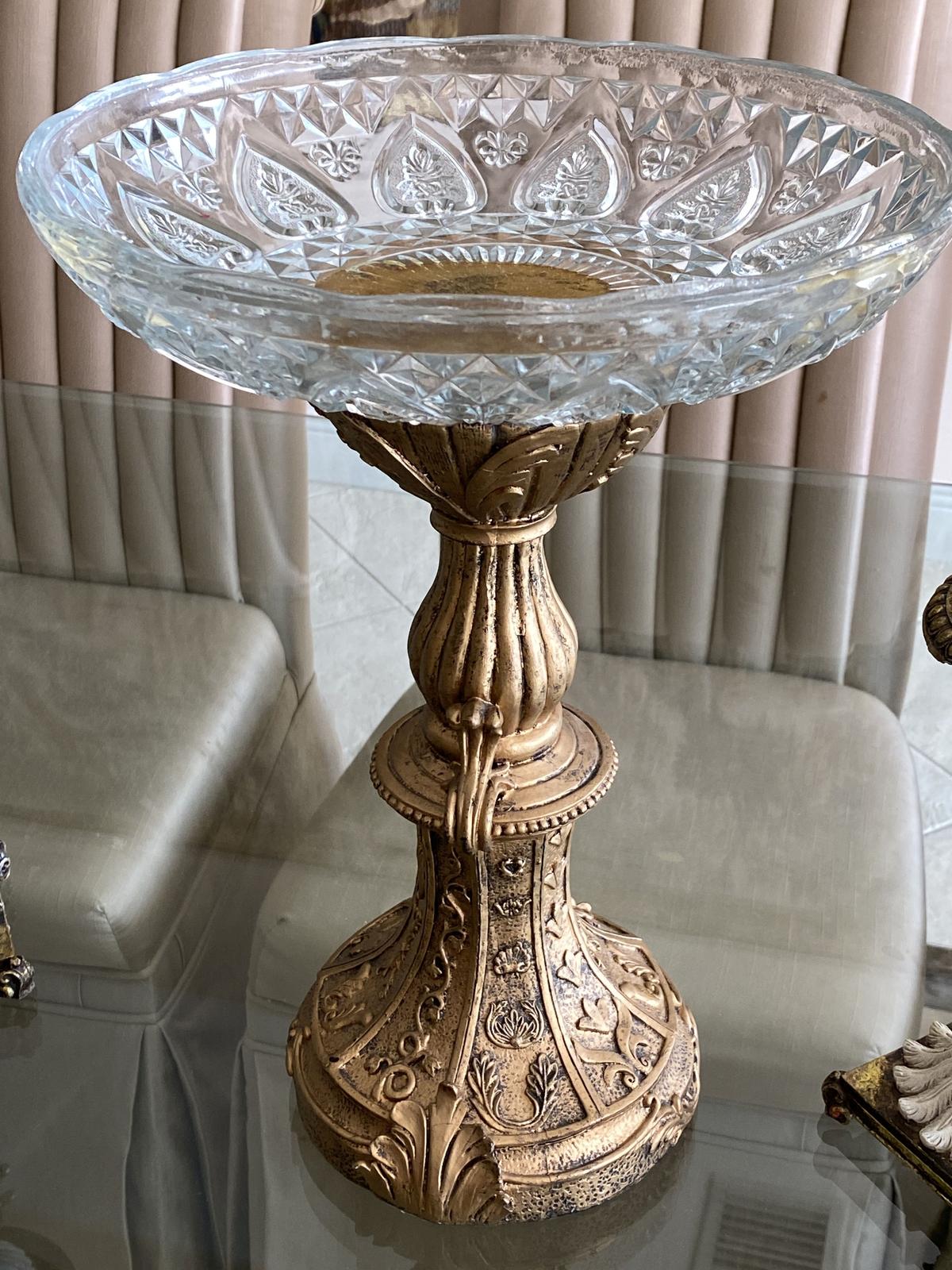 17" Cut Crystal on Gold Stand Center Piece