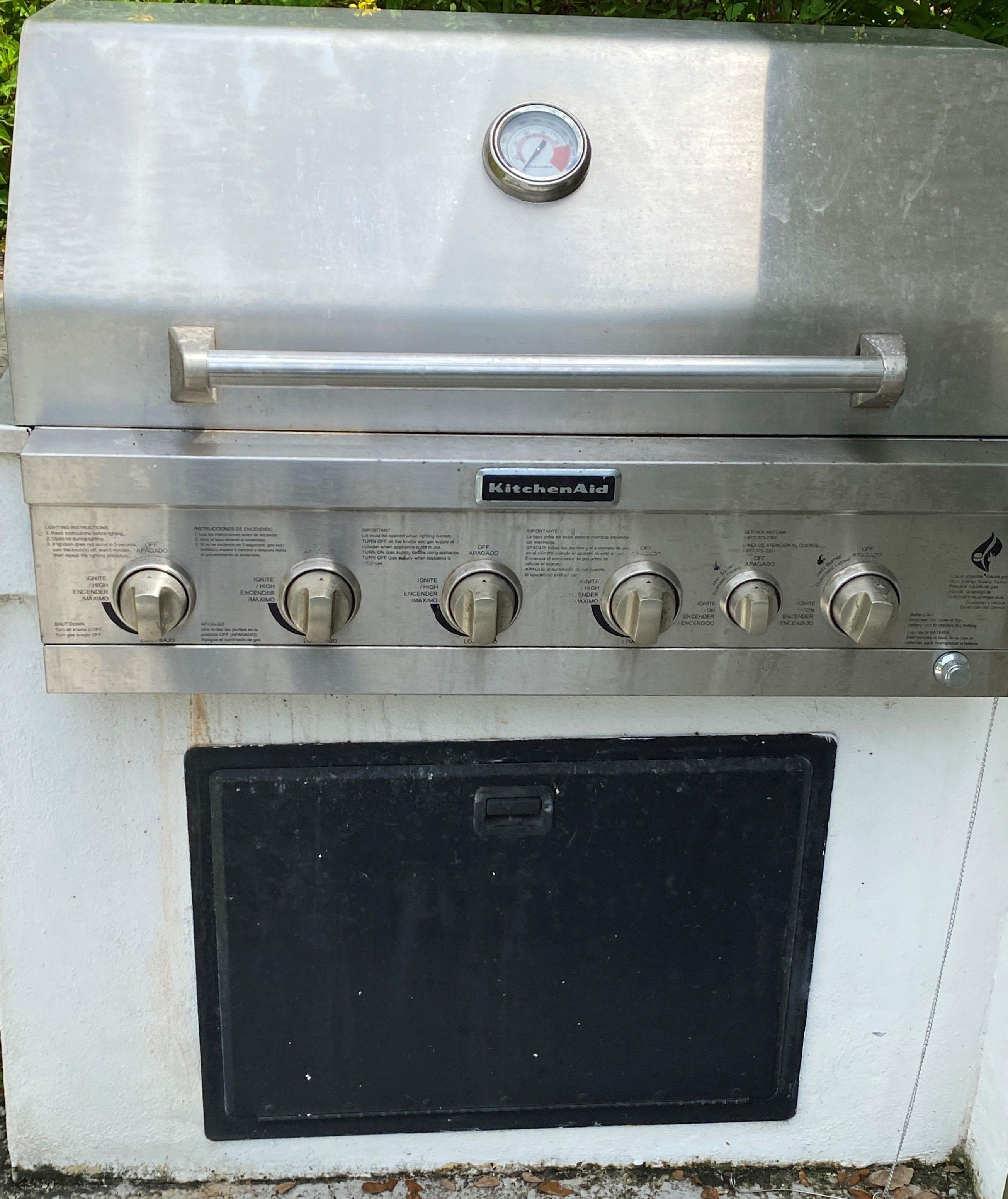 Kitchenaid 36" Drop In Propane BBQ. All Stainless Steel With A 7' x 48" Granite Counter System And A