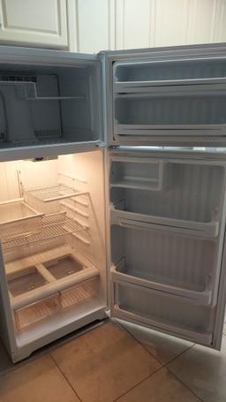 GE White Up and Down Refrigerator/Freezer