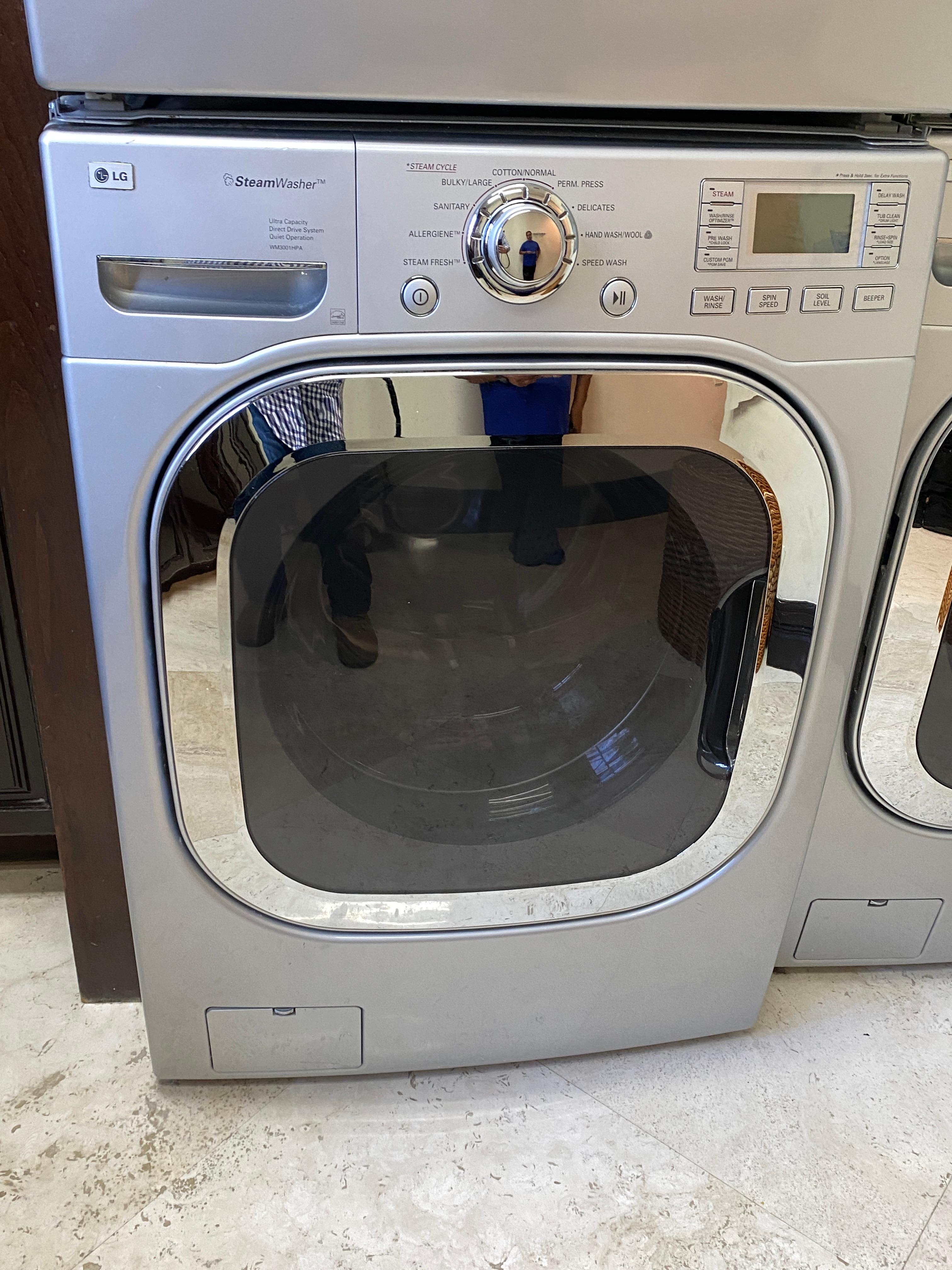 LG Front Loading Steam Washing Machine